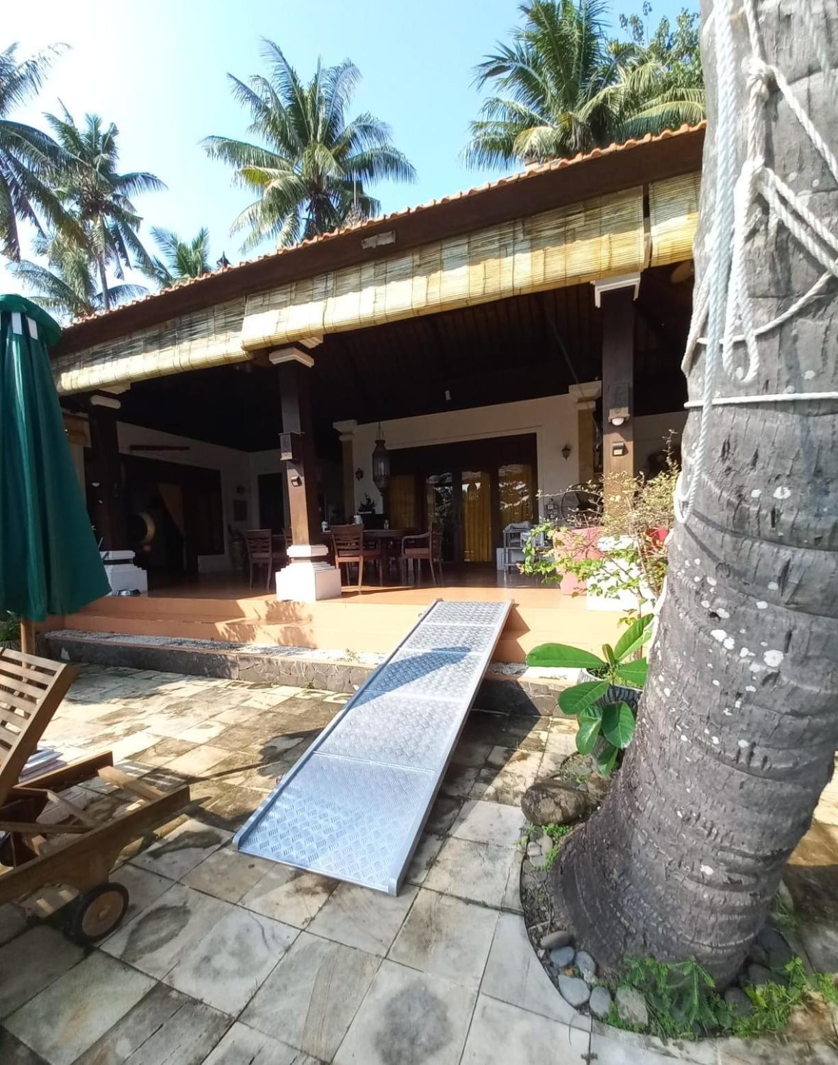 Bali North Beach B&B 提安亚尔 外观 照片