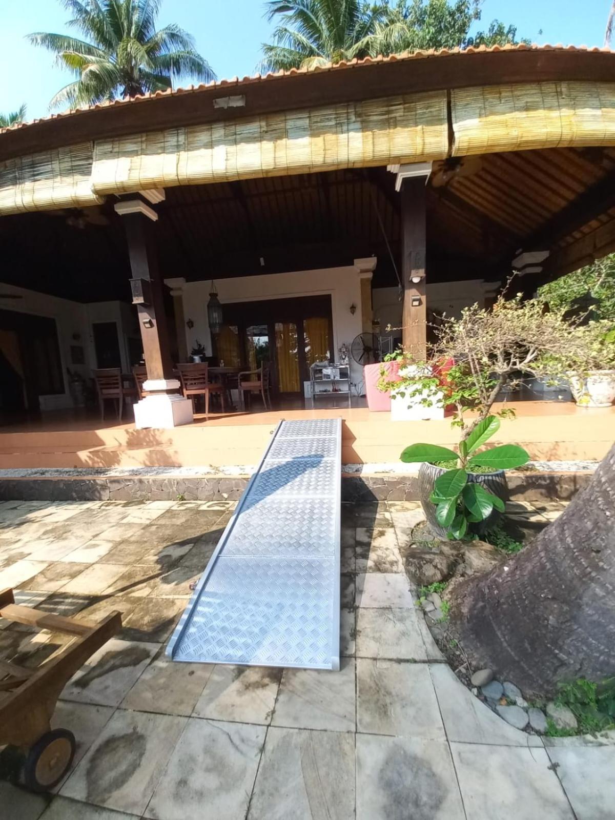 Bali North Beach B&B 提安亚尔 外观 照片